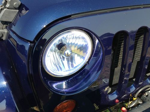 NO RESERVE - 2013 Jeep Wrangler Unlimited Sahara Low Miles Lift Kit Mud Tires, image 4