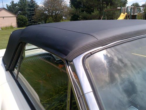 1965 Ford Thunderbird Convertible 2-Door, image 17