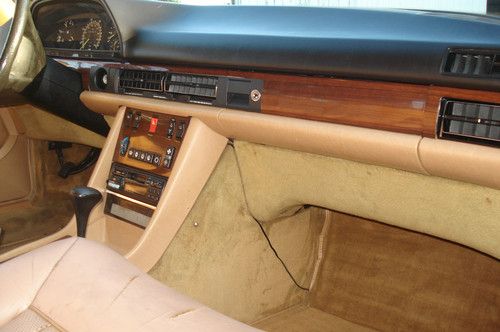 1985 Mercedes 300 SD Really good condition., image 3