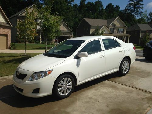2010 toyota corolla le sedan 4-door 1.8l