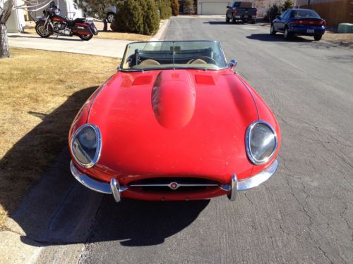 Jaguar e-type