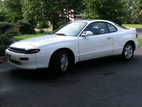 Beautiful 1990 celica gt-s white/blue leather 104,000 miles   read /  no reserve