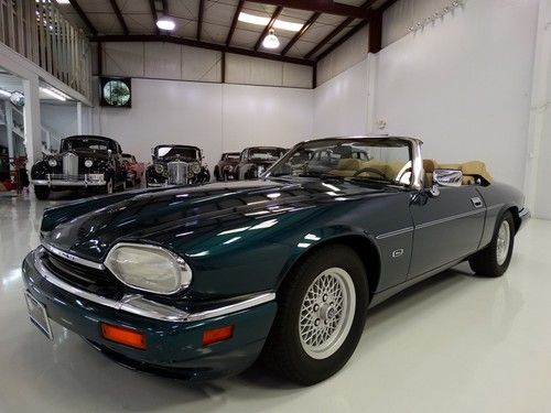 1994 jaguar xjs convertible, finished in classic british racing green!