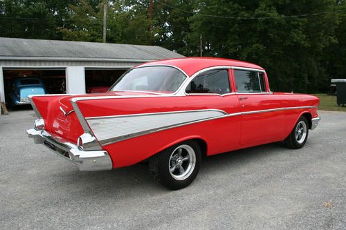1957 CHEVROLET BELAIR 2 DOOR SEDAN 283 AUTO POWER STEERING, US $28,500.00, image 2