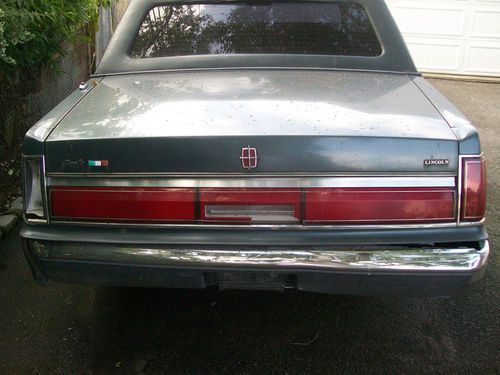 1986 Lincoln Town Car Signature Sedan 4-Door 5.0L, US $1,800.00, image 3