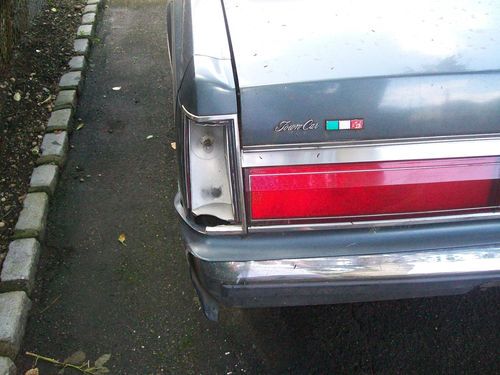 1986 Lincoln Town Car Signature Sedan 4-Door 5.0L, US $1,800.00, image 4