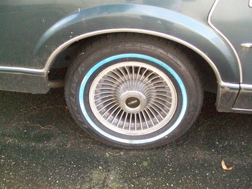 1986 Lincoln Town Car Signature Sedan 4-Door 5.0L, US $1,800.00, image 5