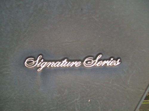 1986 Lincoln Town Car Signature Sedan 4-Door 5.0L, US $1,800.00, image 9