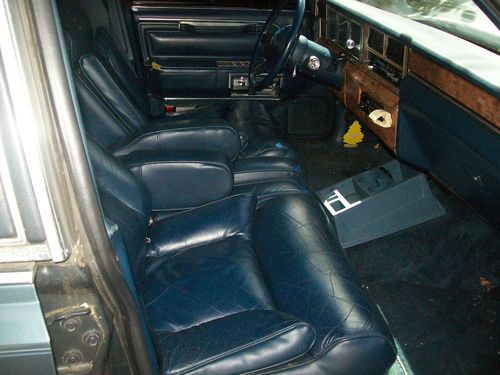 1986 Lincoln Town Car Signature Sedan 4-Door 5.0L, US $1,800.00, image 10