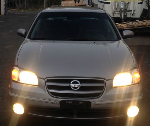 2003 nissan maxima se sedan 4-door 3.5l