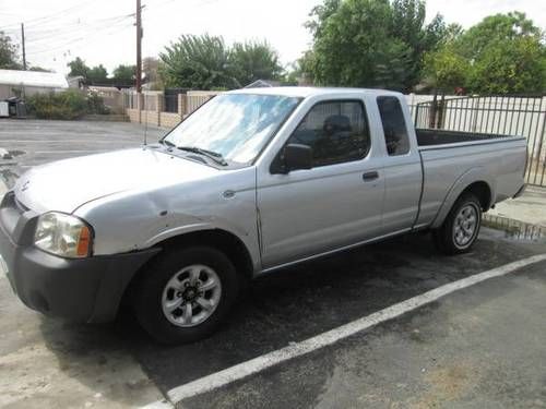 2001 nissan frontier xe extended cab pickup 2-door 2.4l