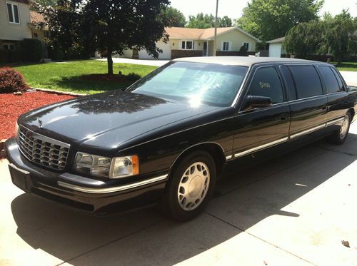 1998 cadillac limousine 6 door