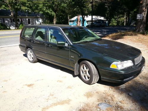 1998 volvo v70 base wagon 4-door 2.4l