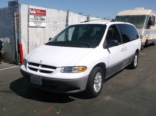 1997 dodge grand caravan, no reserve