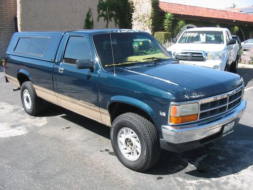 1992 dodge dakota extra cab le 4x4 4wd with shell, no reserve