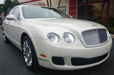 Florida owned, rare ghost white color w/linen, high msrp, absolutely like new!