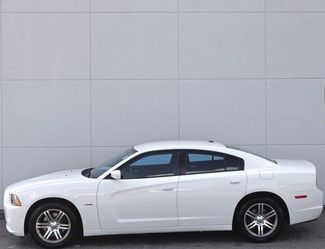 New 2014 dodge charger r/t 5.7l hemi