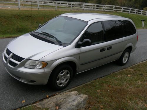 2002 dodge caravan se mini passenger van 4-door 3.3l good miles, drives great!