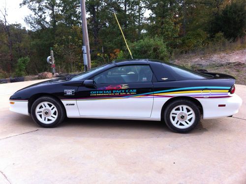 1993 chevy camaro indy 500 pace car