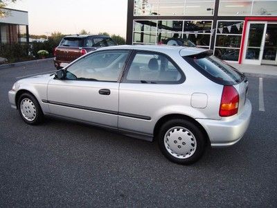 AUTOMATIC CLEAN CARFAX WARRANTY DEALER INSPECTED, image 6