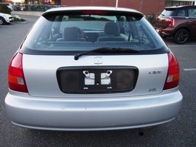 AUTOMATIC CLEAN CARFAX WARRANTY DEALER INSPECTED, image 9