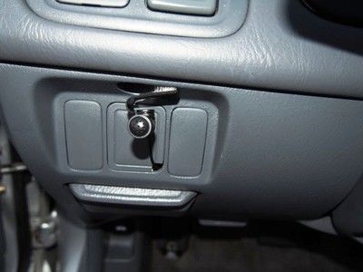 AUTOMATIC CLEAN CARFAX WARRANTY DEALER INSPECTED, image 18