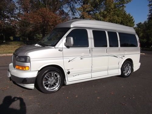 2007 gmc savana all-wheel drive explorer limited se conversion van body damage