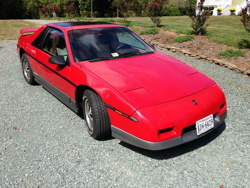 1985 pontiac fiero gt v6 4 speed low miles loaded