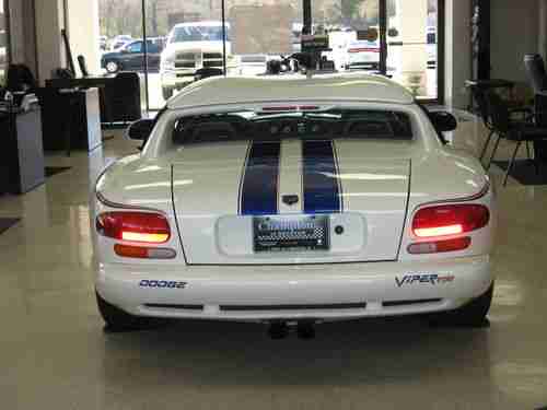 1996 Dodge Viper Base Convertible 2-Door 8.0L, image 2