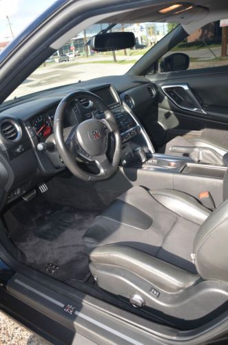 Nissan GTR 2009 Premium, image 10