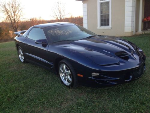 2002 pontiac firebird trans am coupe 2-door 5.7l