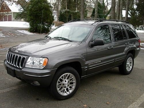 2002 jeep grand cherokee ltd 4x4,leather,v8,cd, low mile,no reserve