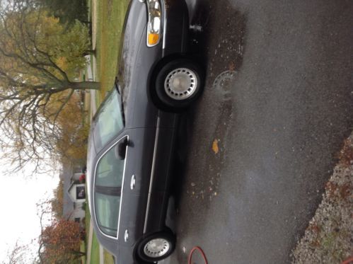 Lincoln town car