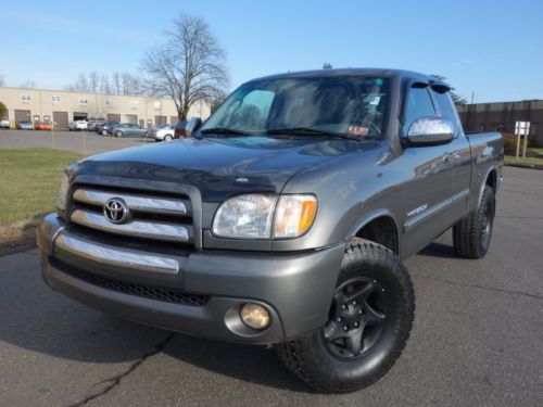 Toyota tundra 4wd sr5 crew cab 4 doors v6 5-speed manual serviced  no reserve