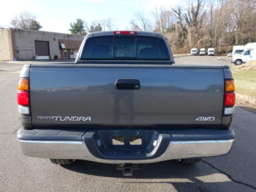 TOYOTA TUNDRA 4WD SR5 CREW CAB 4 DOORS V6 5-SPEED MANUAL SERVICED NO RESERVE, image 5