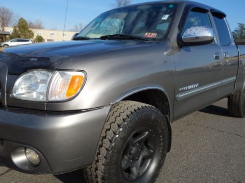 TOYOTA TUNDRA 4WD SR5 CREW CAB 4 DOORS V6 5-SPEED MANUAL SERVICED NO RESERVE, image 10