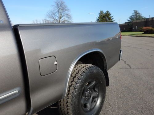 TOYOTA TUNDRA 4WD SR5 CREW CAB 4 DOORS V6 5-SPEED MANUAL SERVICED NO RESERVE, image 15