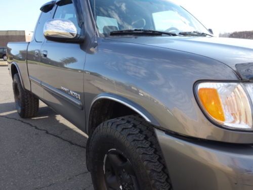 TOYOTA TUNDRA 4WD SR5 CREW CAB 4 DOORS V6 5-SPEED MANUAL SERVICED NO RESERVE, image 21