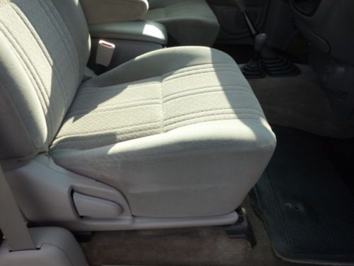 TOYOTA TUNDRA 4WD SR5 CREW CAB 4 DOORS V6 5-SPEED MANUAL SERVICED NO RESERVE, image 44