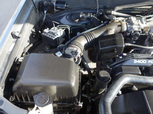 TOYOTA TUNDRA 4WD SR5 CREW CAB 4 DOORS V6 5-SPEED MANUAL SERVICED NO RESERVE, image 54