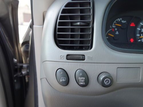 TOYOTA TUNDRA 4WD SR5 CREW CAB 4 DOORS V6 5-SPEED MANUAL SERVICED NO RESERVE, image 61