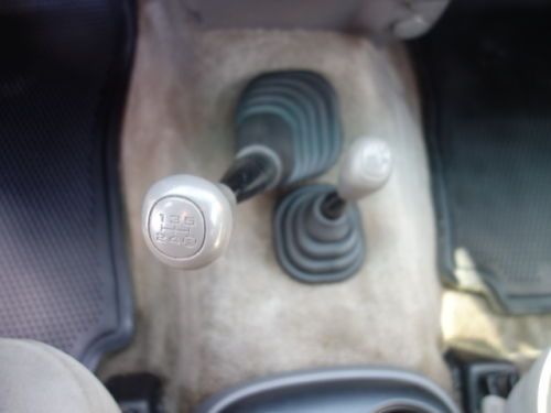 TOYOTA TUNDRA 4WD SR5 CREW CAB 4 DOORS V6 5-SPEED MANUAL SERVICED NO RESERVE, image 62