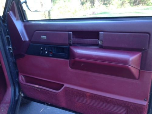 1989 Chevrolet 1500 4x4 Stepside Pickup, image 10