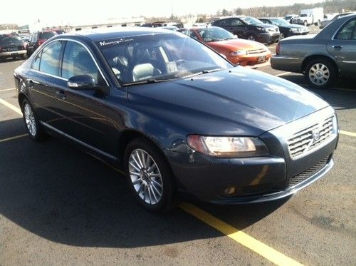 2007 volvo s80 mroof heated leather navi and more!! no reserve must go !!!
