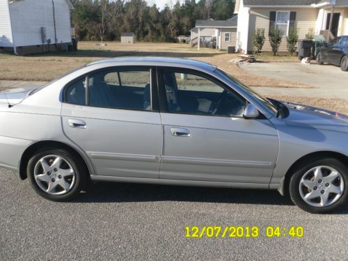 2006 hyundai elantra gls sedan 4-door 2.0l