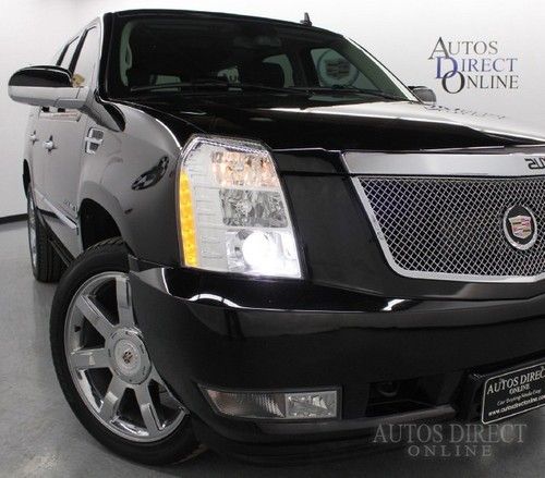 We finance 2009 cadillac escalade awd clean carfax 3rows navi mroof htcldsts cd