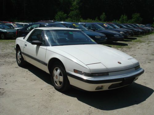 1989 buick reatta base coupe 2-door 3.8l