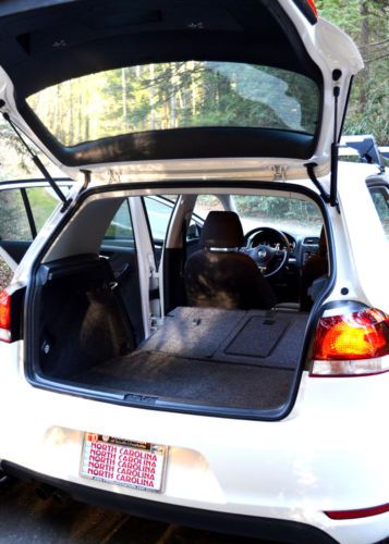 2012 Volkswagen Golf TDI Hatchback. VW Clean Turbo Diesel. Great MPG. One Owner, image 7