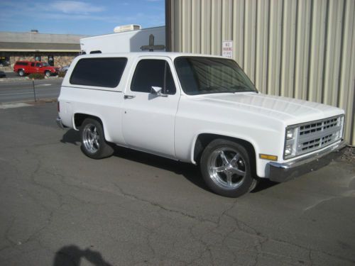 82 chevy k5 blazer 2 wheel drive (low mileage) lowered