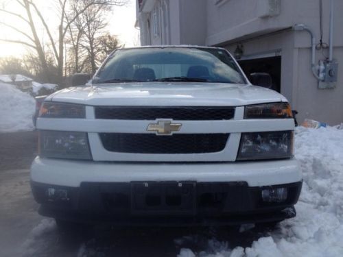 2010 chevrolet colorado one owner / low millage / mint condition